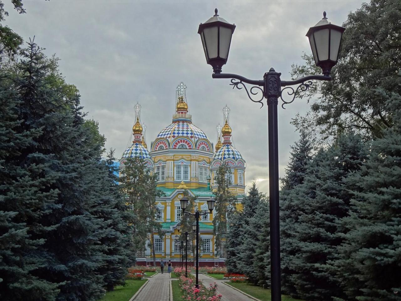 Nadezhda Apartments On Gogol Street 117-127 Almaty Luaran gambar