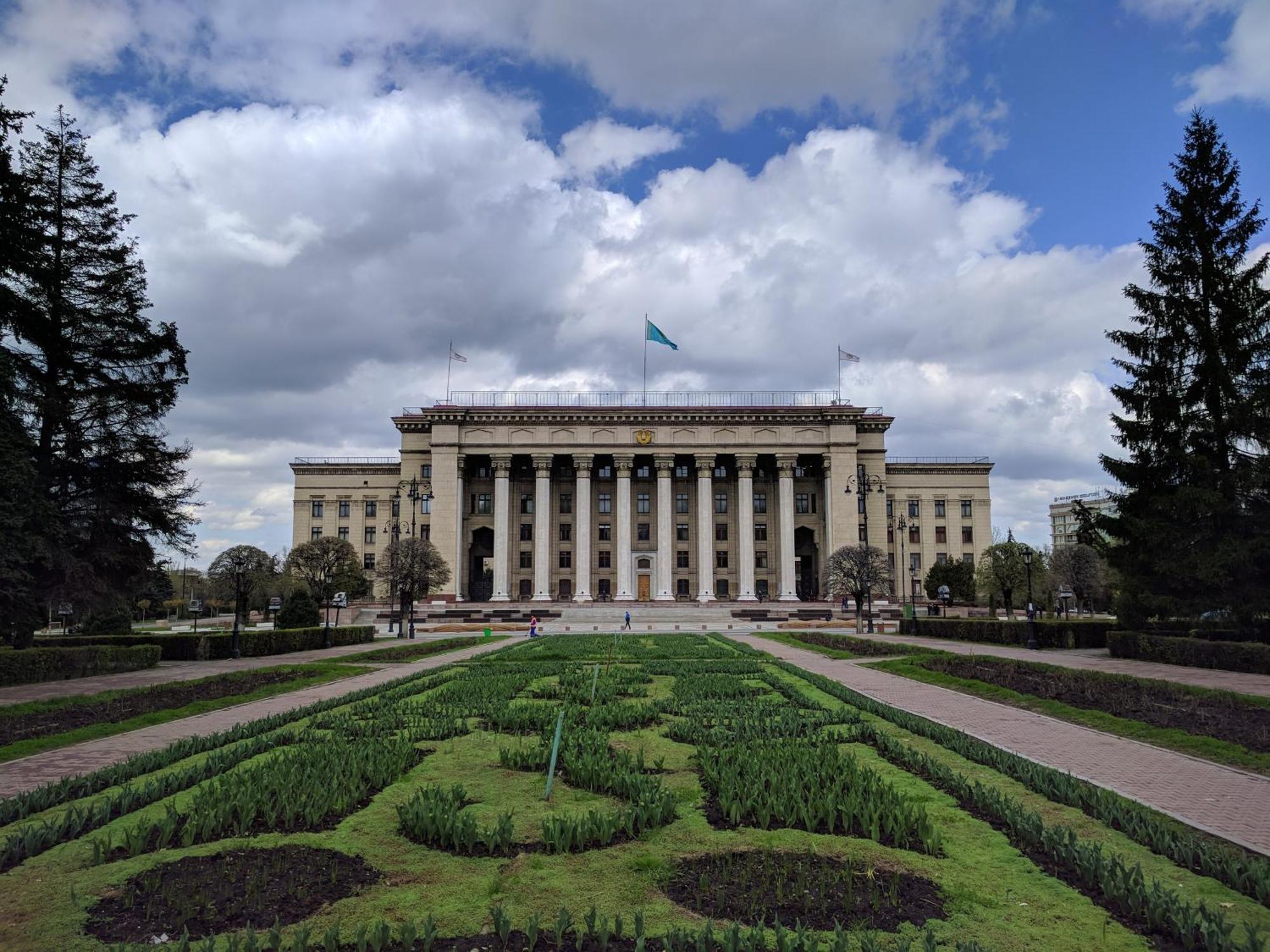 Nadezhda Apartments On Gogol Street 117-127 Almaty Luaran gambar